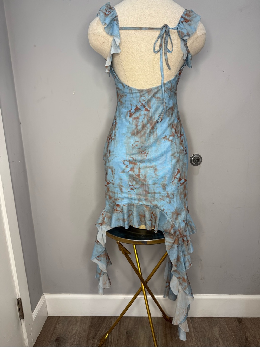 Sky Blue Tie-Dye High-Low Ruffle Dress - Picture 6 of 7